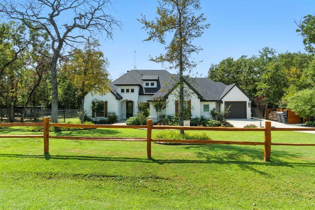 1001 Trinity Oaks Road - Photo 1