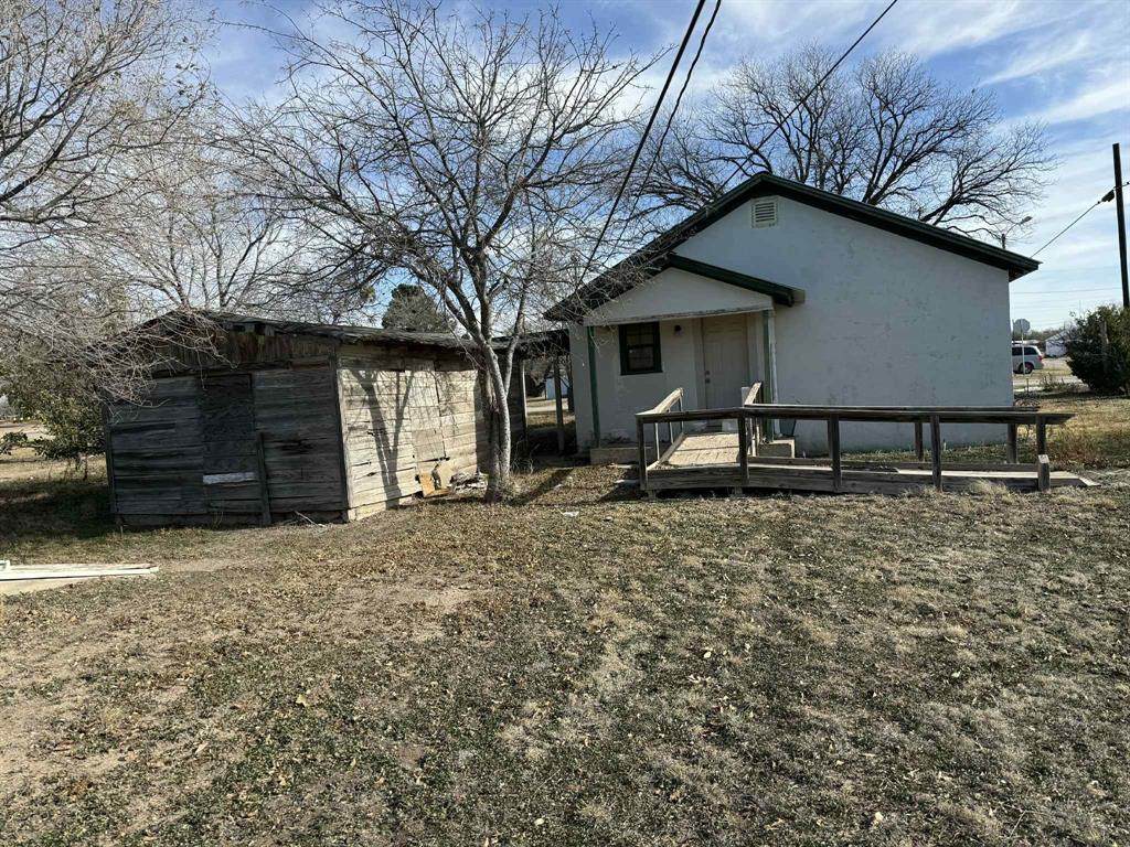 110 Hickory Street - Photo 1