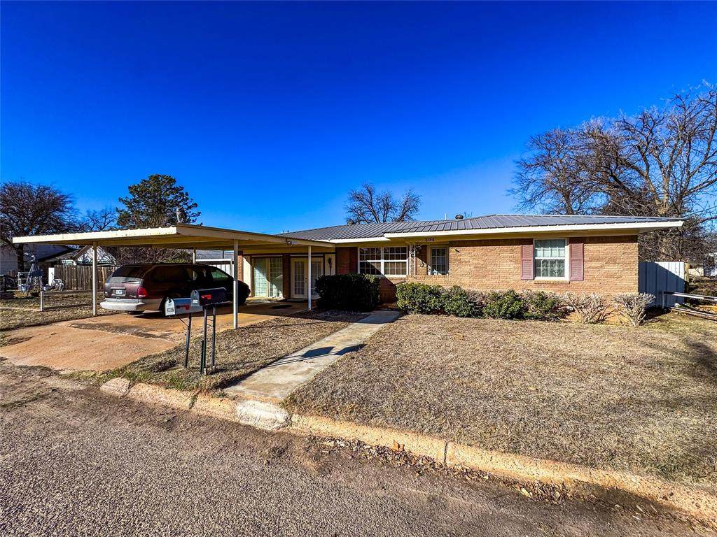 304 2nd Street - Photo 1