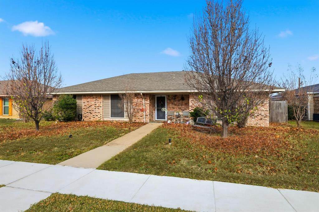 1519 Rocky Point Drive - Photo 1