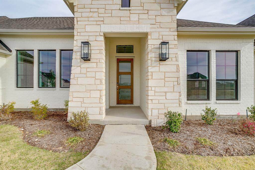 137 Aiden Drive - Photo 1