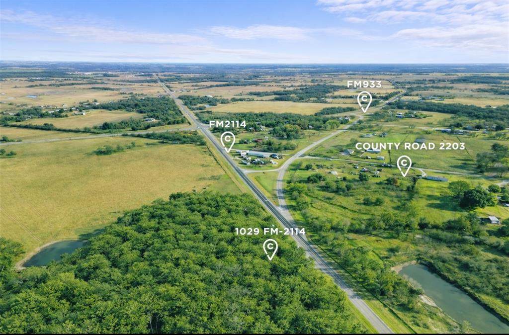 1029 Fm 2114 - Photo 1