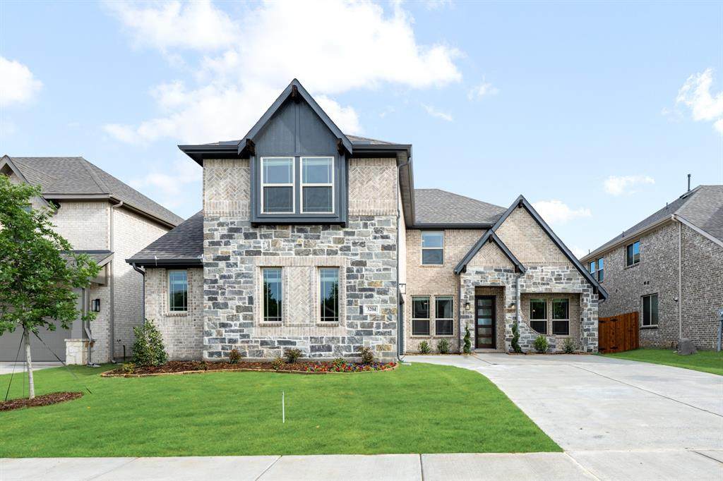3204 Emerald Trace Drive - Photo 1