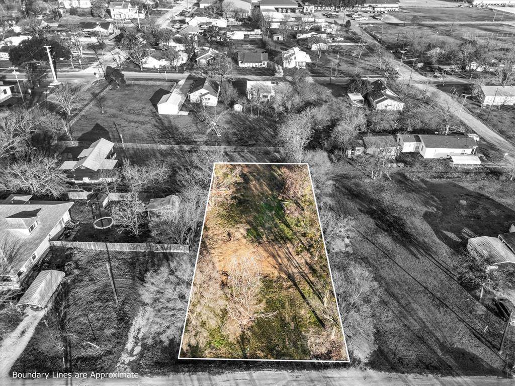 605 Adams Street - Photo 1