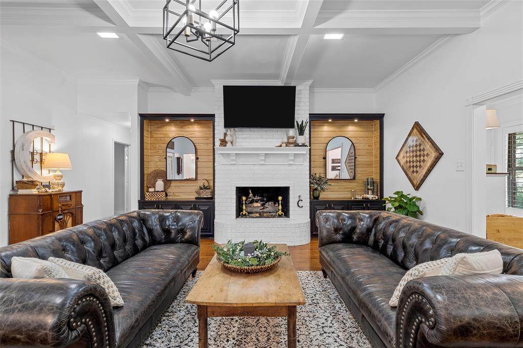 3000 Chimney Hill Drive - Photo 1