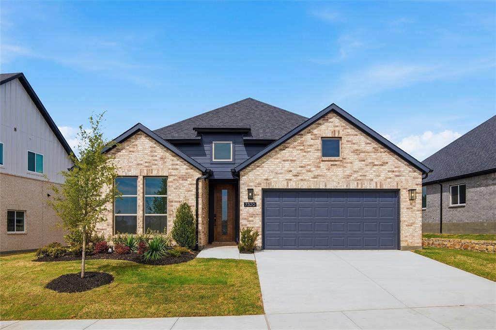 7320 Wayward Wind Drive - Photo 1