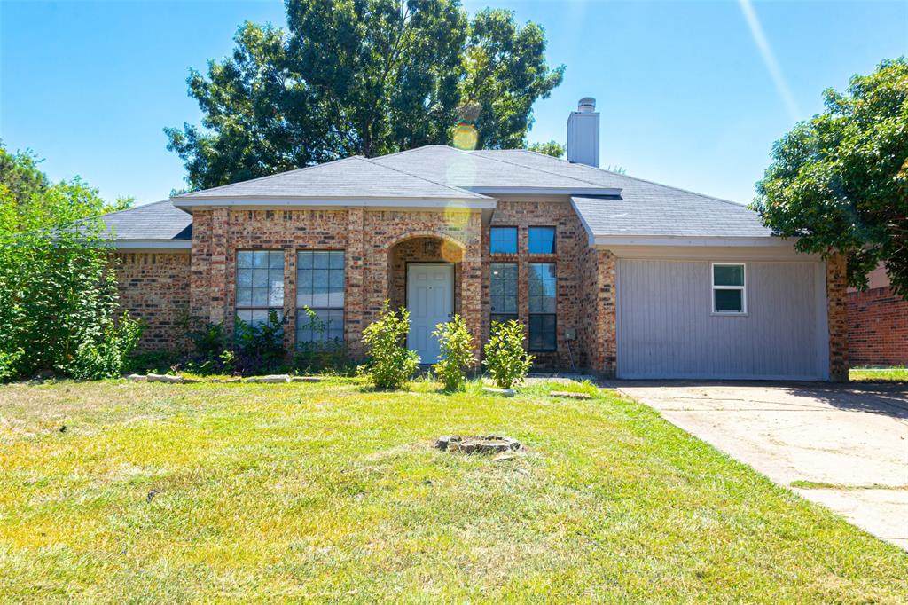 600 Benedict Lane - Photo 1