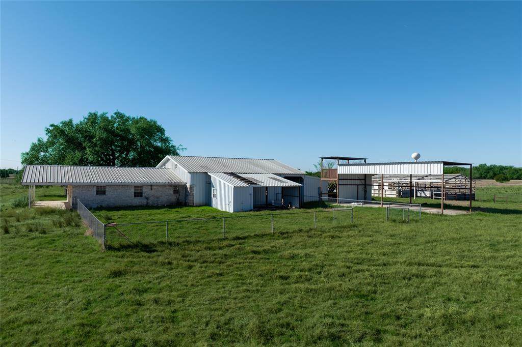 6862 Fm 2484 - Photo 1