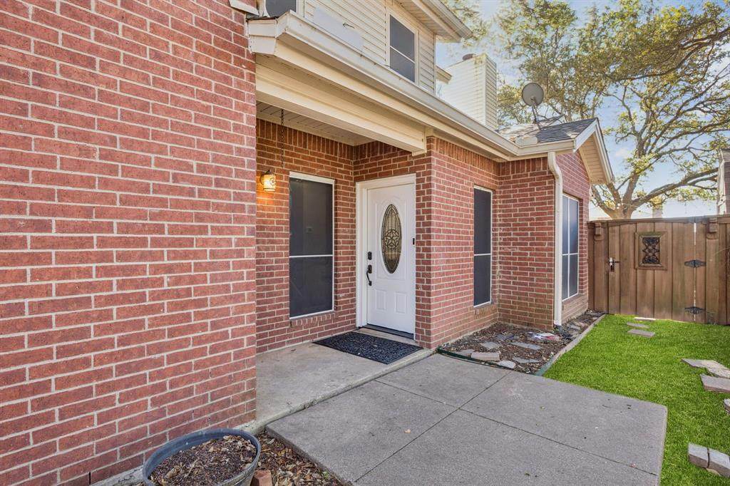 6814 Dolphin Circle - Photo 1
