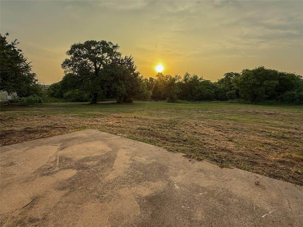 1700 Don Lee Road Road - Photo 1