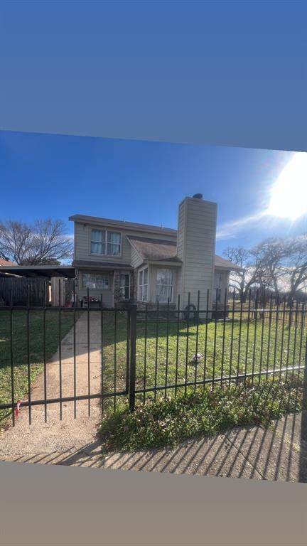 10636 Wessex Drive - Photo 1