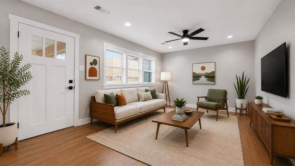 1921 Woods Street - Photo 1