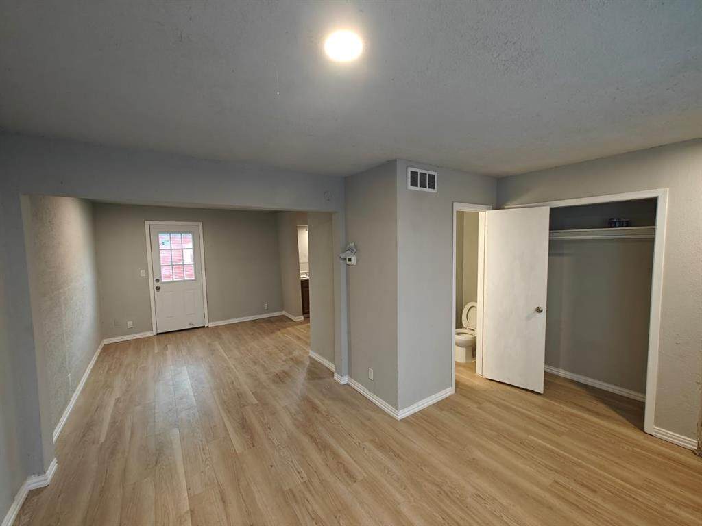 811 Spears Street - Photo 1