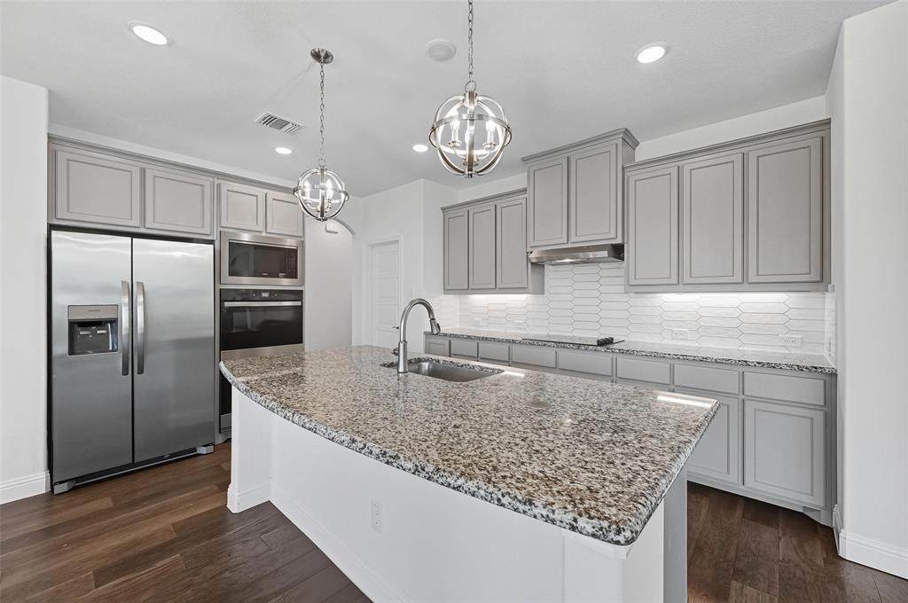 3817 Amber Road - Photo 1