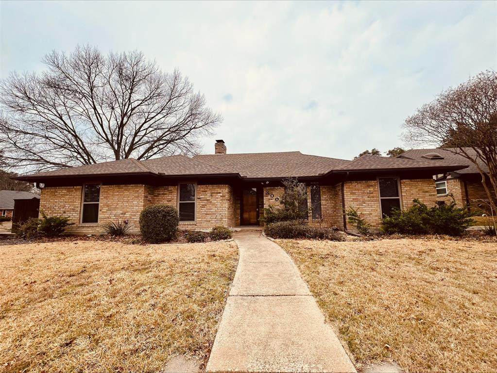 3009 Sheraton Drive - Photo 1