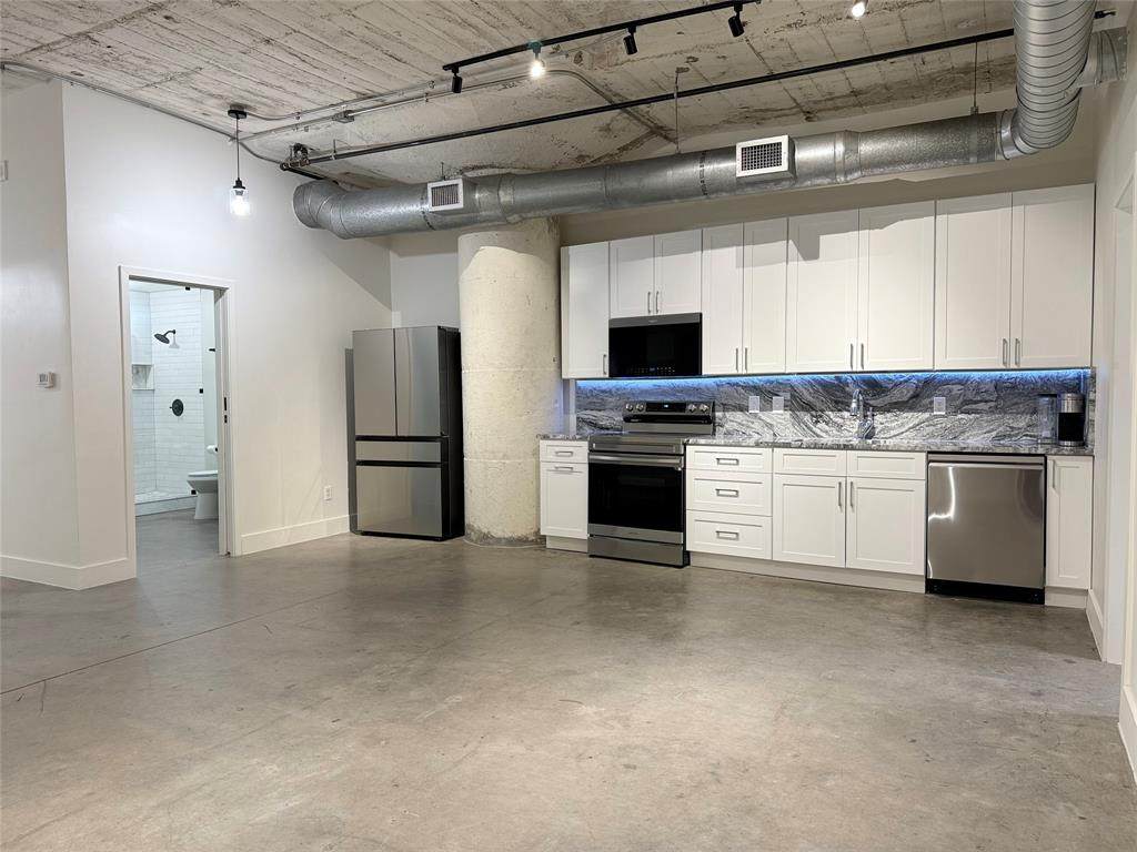 1122 Jackson Street - Photo 1