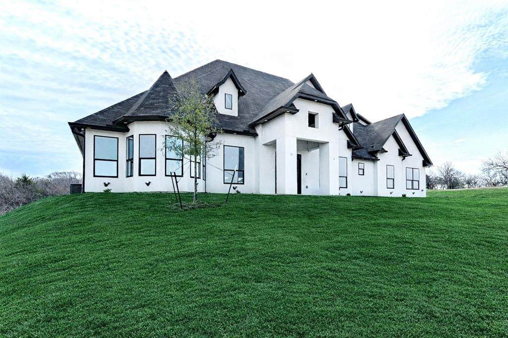 1107 Lily Court - Photo 1