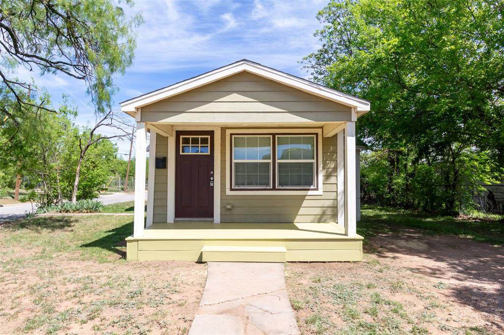 1201 Chestnut Street - Photo 1