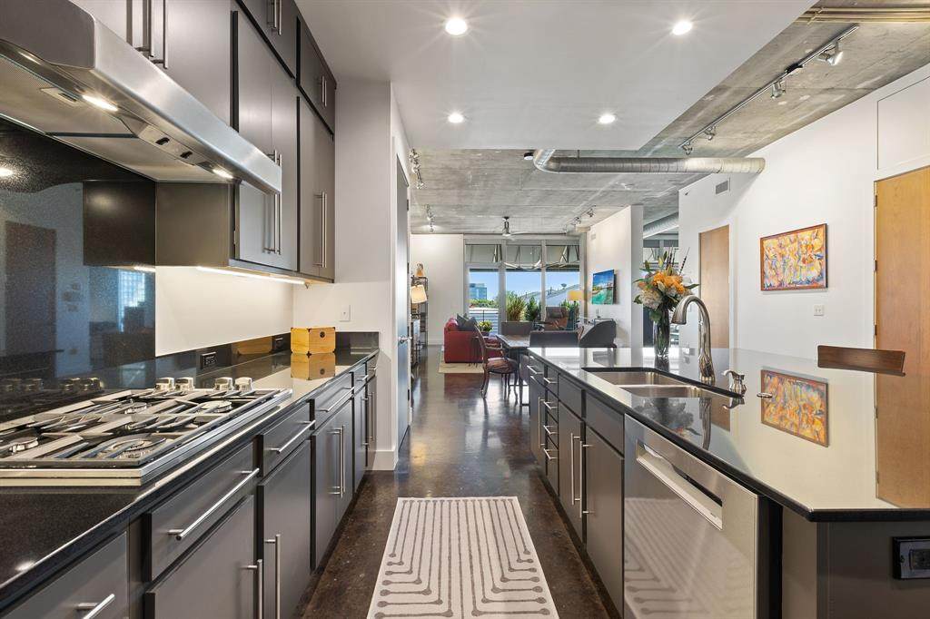 3030 Bryan Street - Photo 1