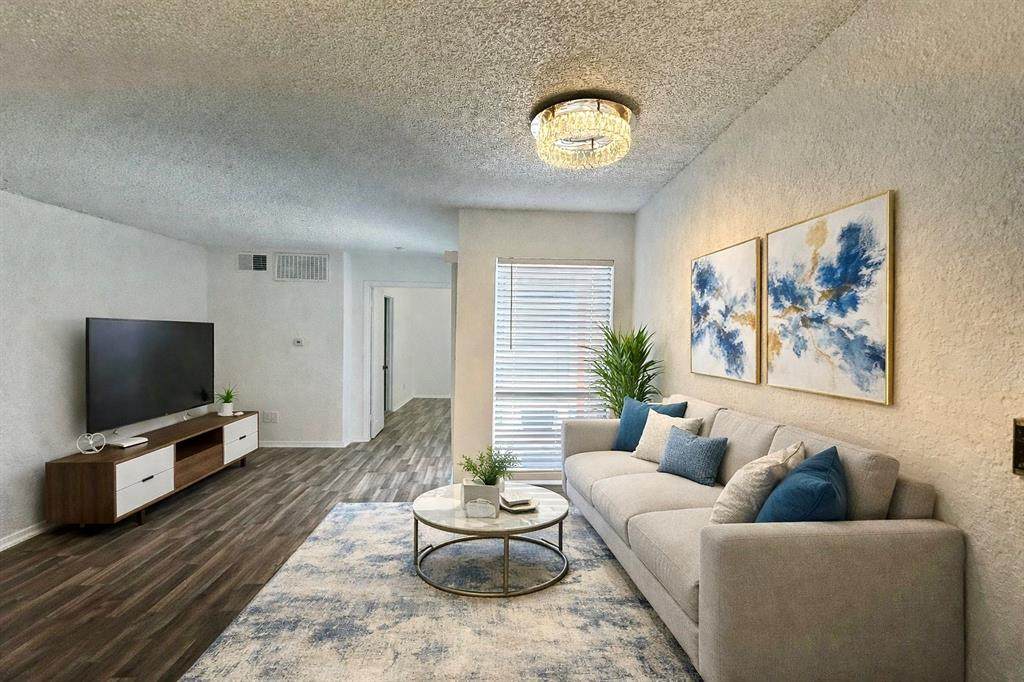 9813 Walnut Street - Photo 1