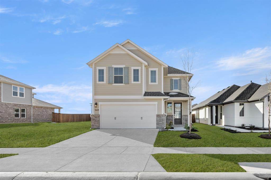 7409 Autumn Hill Drive - Photo 1