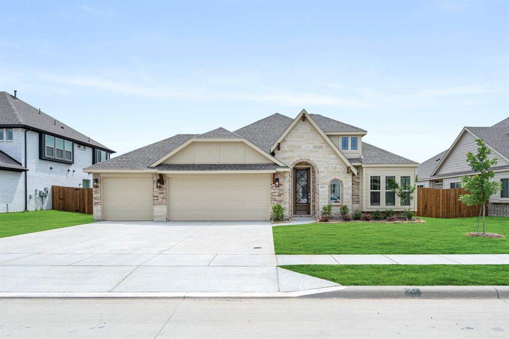 905 Willowbanks Drive - Photo 1