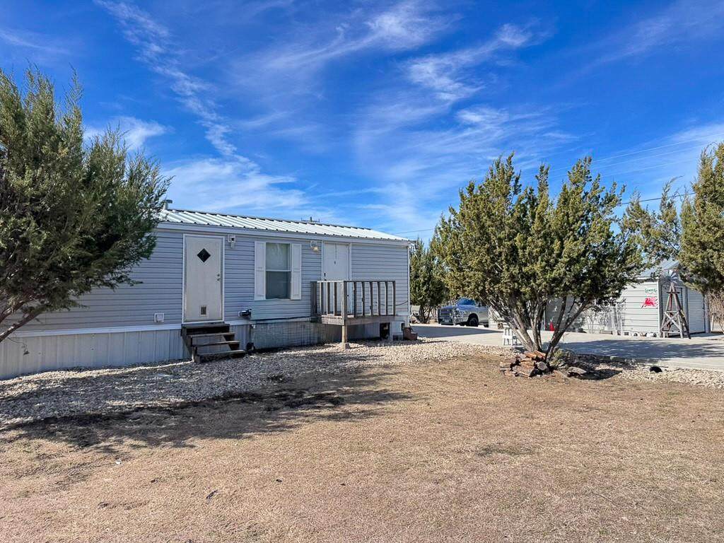 140 Private Road 1708 - Photo 1