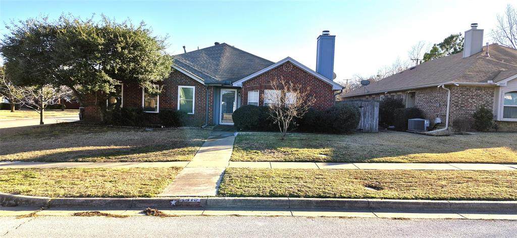 1415 Kynette Drive - Photo 1