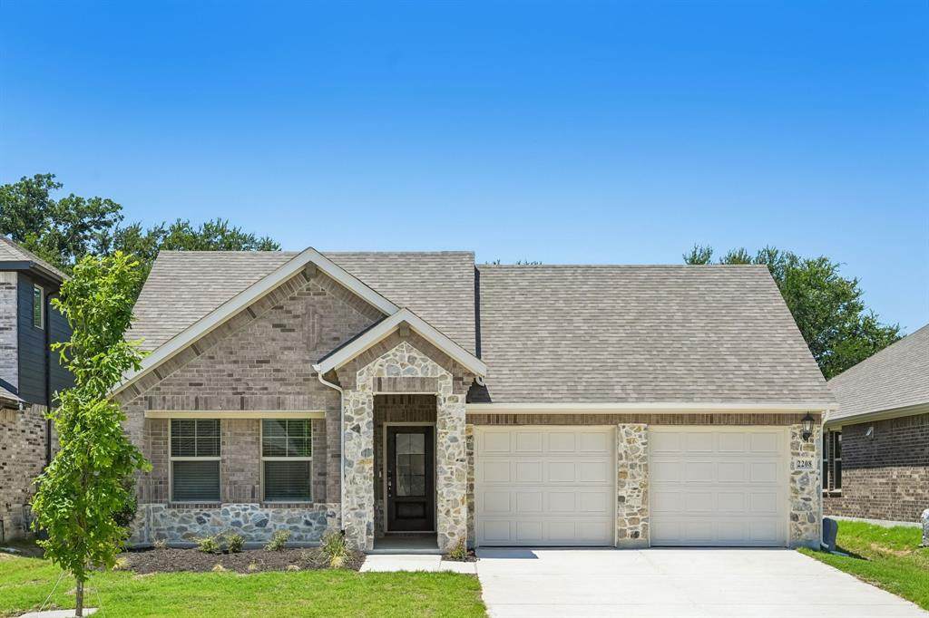 2208 Nicole Drive - Photo 1