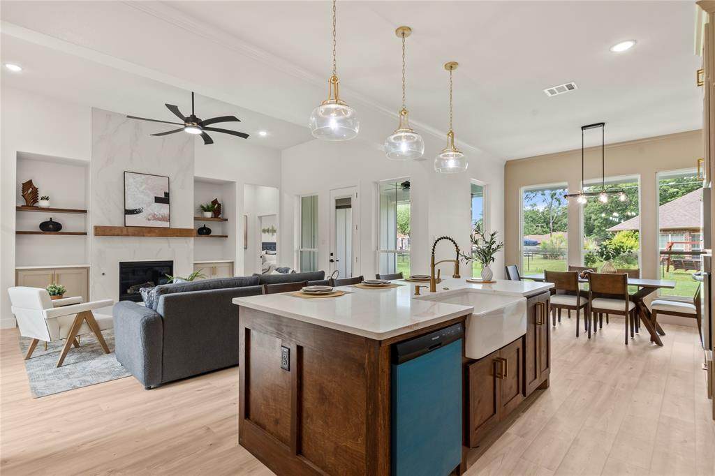 114 Springwood Road - Photo 1