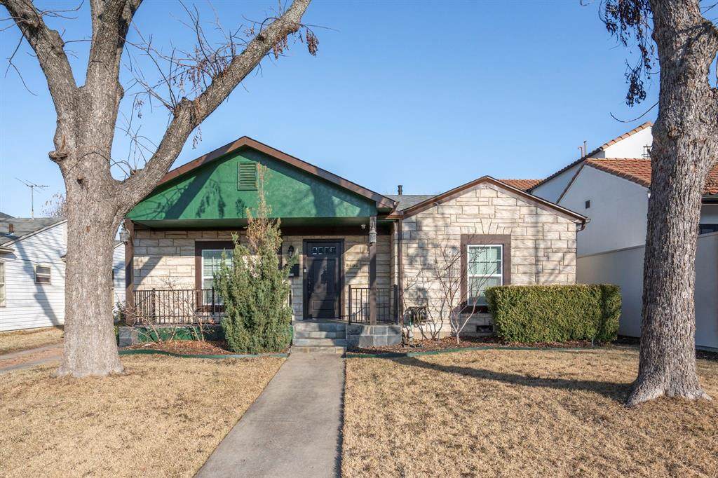 8406 Lakemont Drive - Photo 1