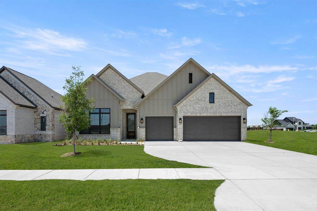 317 Fire Blade Drive - Photo 1