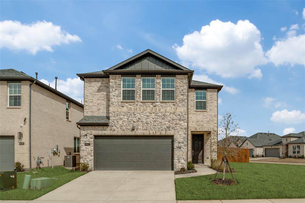 810 Sicily Boulevard - Photo 1