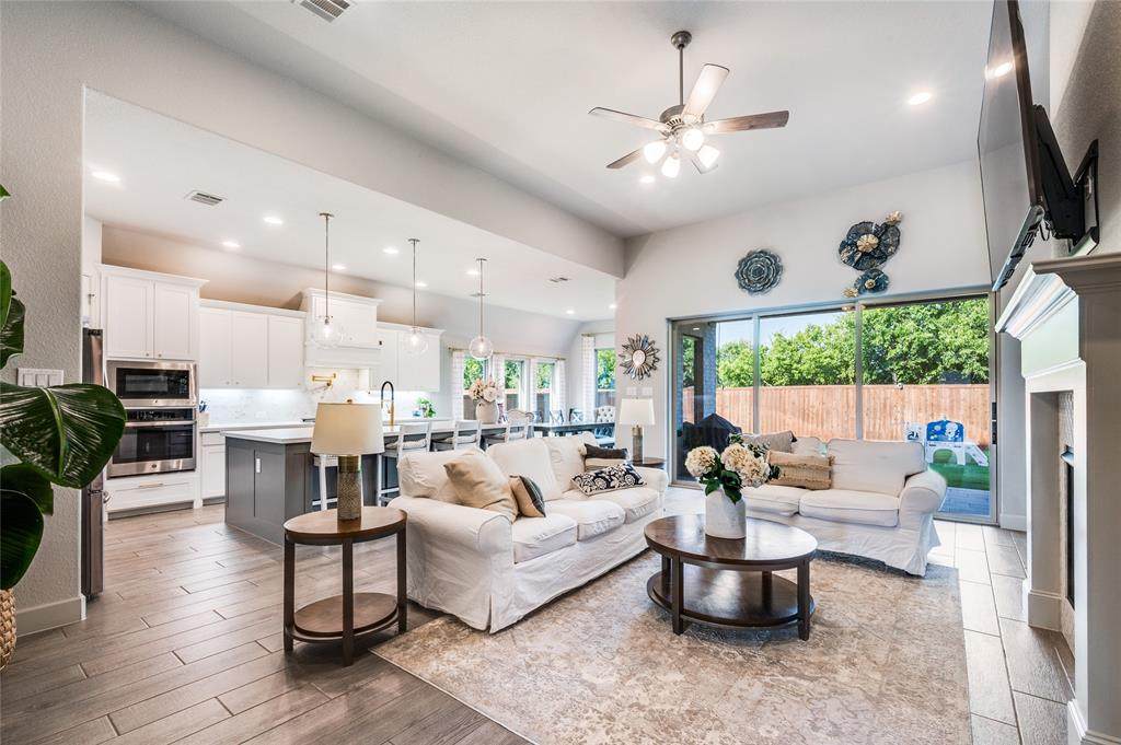 475 Peppercress Lane - Photo 1