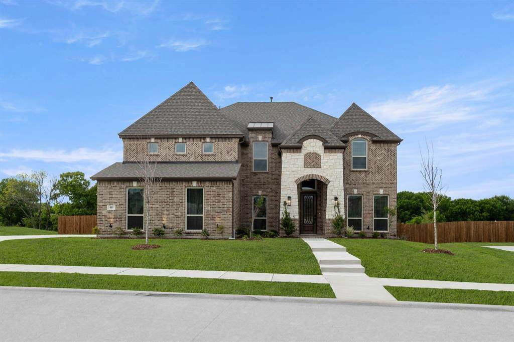 411 Hidden Lakes Drive - Photo 1