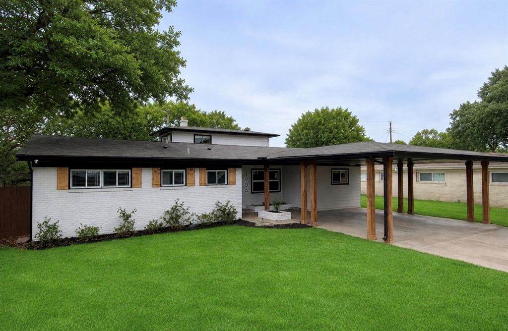 1906 Colony Drive - Photo 1