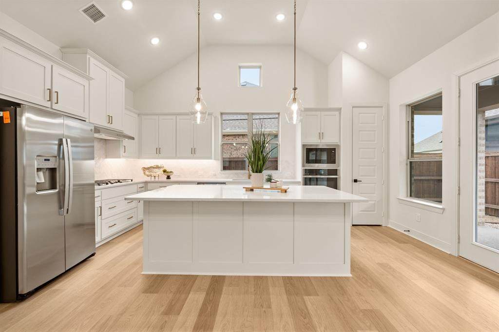 4821 Forest Crest Parkway - Photo 1