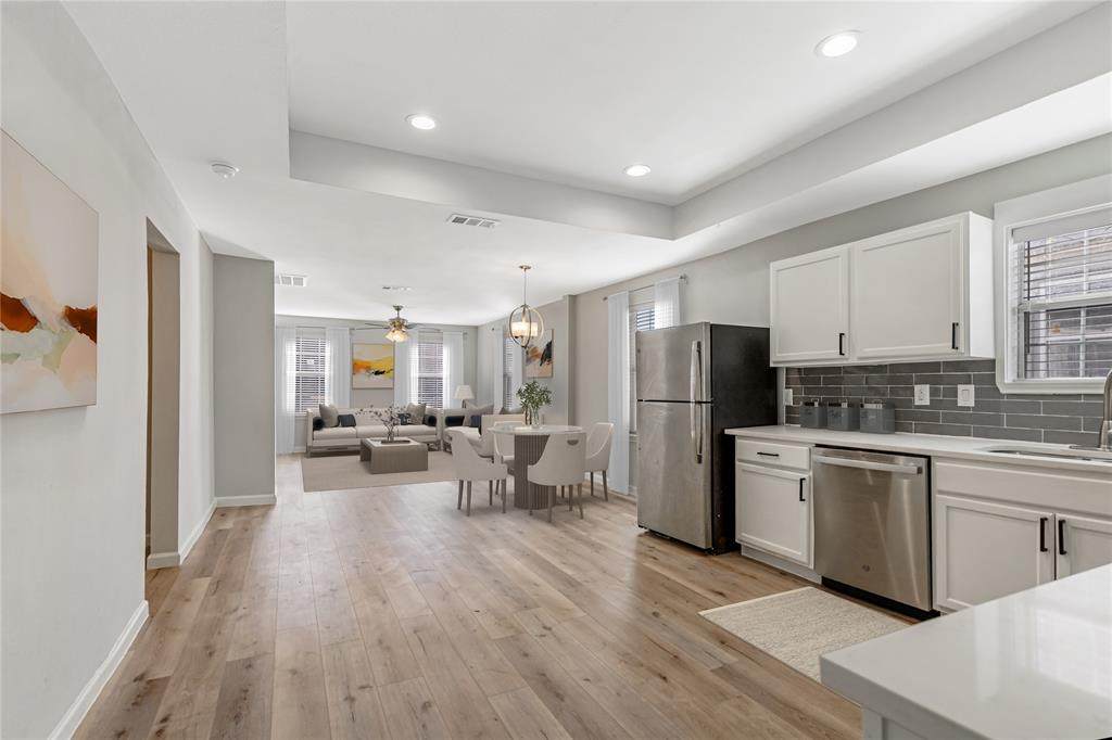 1123 Morgan Street - Photo 1