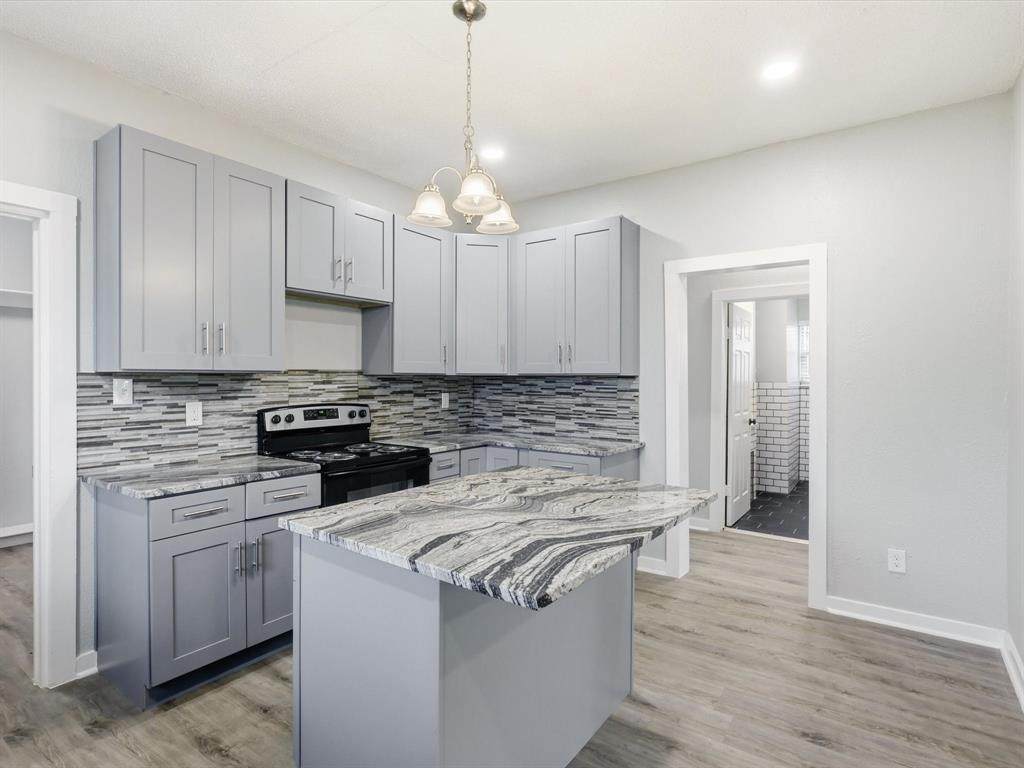 1309 Pennsylvania Avenue - Photo 1