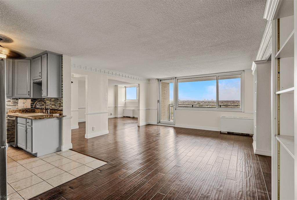 3883 Turtle Creek Boulevard - Photo 1