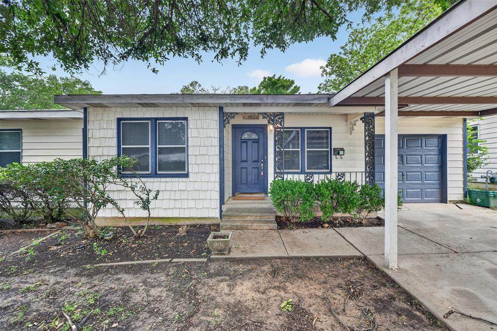 3241 Aurora Street - Photo 1