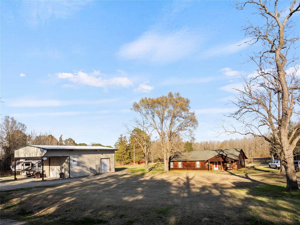 290 County Road 2220 - Photo 1