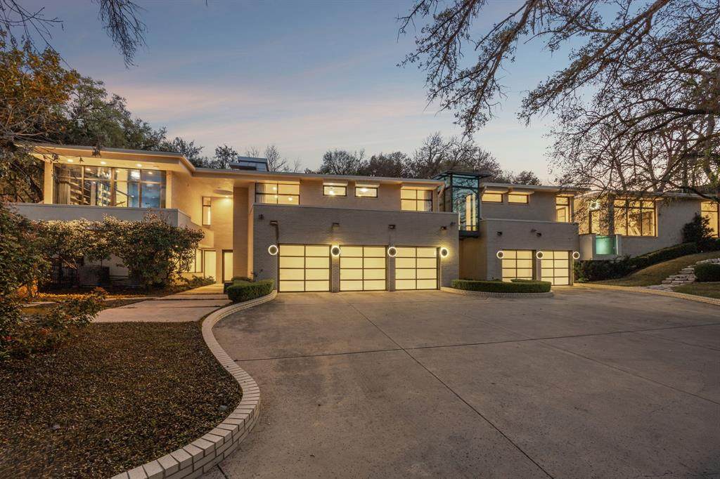 2100 Indian Creek Drive - Photo 1