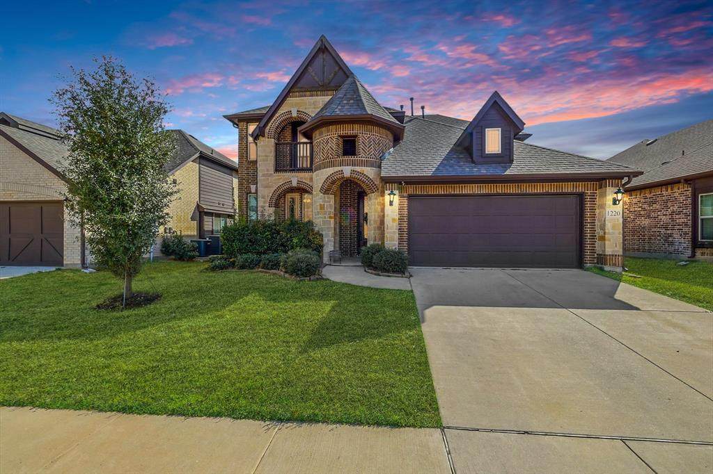 1220 Thrasher Drive - Photo 1