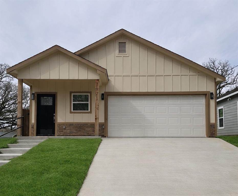 1921 Avenue A - Photo 1