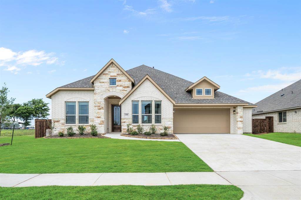 2206 Redding Drive - Photo 1