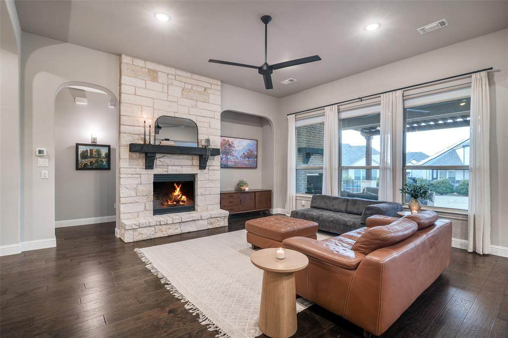 2705 Juniper Court - Photo 1