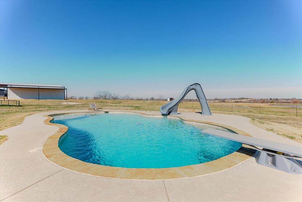 4600 Lone Star Road - Photo 1