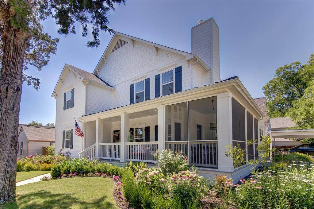 1309 Howell Street - Photo 1