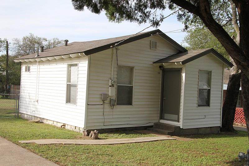 415 Hallvale Drive - Photo 1